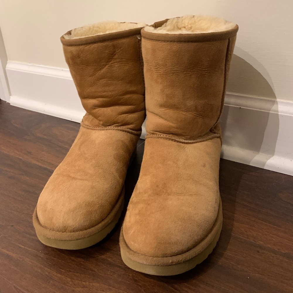 UGG Classic Short II boots